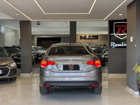 CITROËN 1.6 EXCLUSIVE 16V TURBO FLEX 4P AUTOMÁTICO