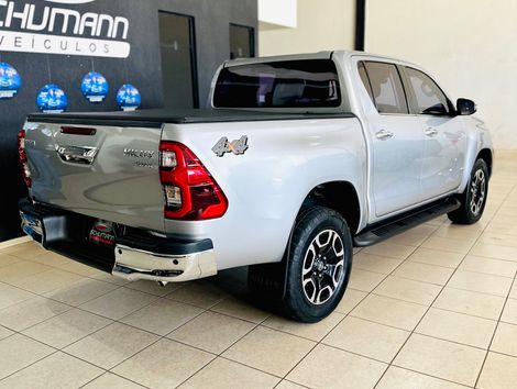 Toyota Hilux CD SRX 4x4 2.8 TDI 16V Diesel Aut.