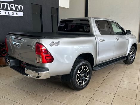 Toyota Hilux CD SRV 4x4 2.8 TDI Diesel Aut.