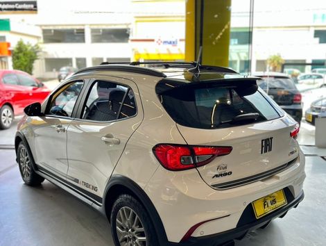 Fiat ARGO TREKKING 1.3 8V Flex