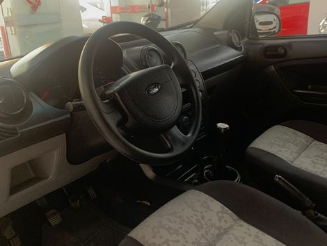 Ford Fiesta Sedan 1.0 8V Flex 4p