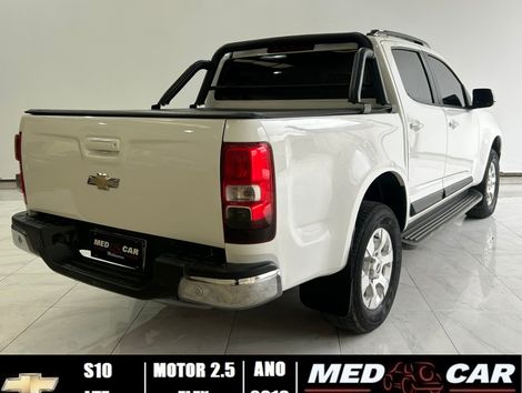 Chevrolet S10 Pick-Up LTZ 2.5 Flex 4x2 CD