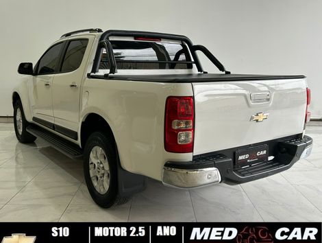 Chevrolet S10 Pick-Up LTZ 2.5 Flex 4x2 CD