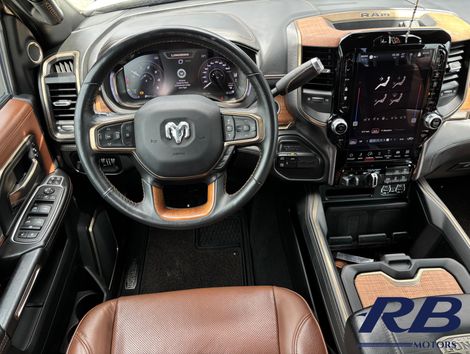 RAM 3500 LIMITED LONGHORN 6.7 TB CD Diesel