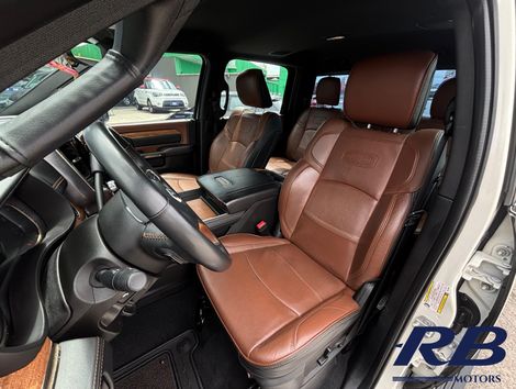 RAM 3500 LIMITED LONGHORN 6.7 TB CD Diesel