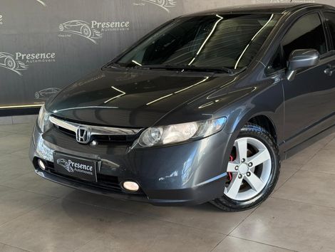 Honda Civic Sedan LXS 1.8/1.8 Flex 16V Aut. 4p