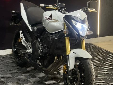 HONDA CB 600F HORNET
