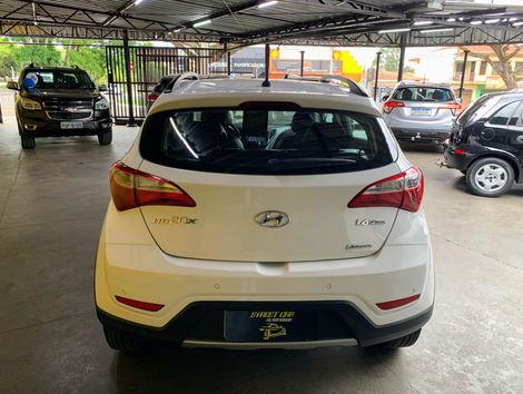 Hyundai HB20X Premium 1.6 Flex 16V Aut.