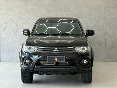 Mitsubishi L200 Triton HPE 3.2 CD TB Int.Diesel Aut