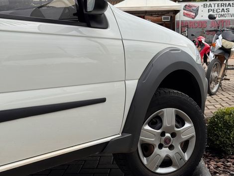 Fiat Strada Working HARD 1.4 Fire Flex 8V CD