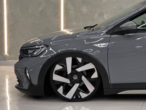 VolksWagen Nivus Highline 1.0 200 TSI Flex Aut.