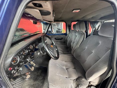 Ford F-1000 CD/Blazer 3.9 Dies.