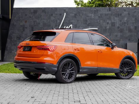 Audi Q3 Black Ed. 1.4 TFSI Flex/Black S-tron.
