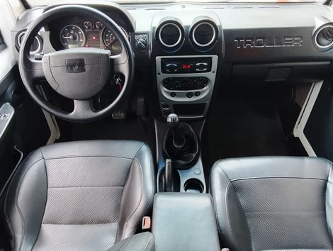 Troller T-4 4x4 3.0 TB Int. Cap. Rígida Diesel