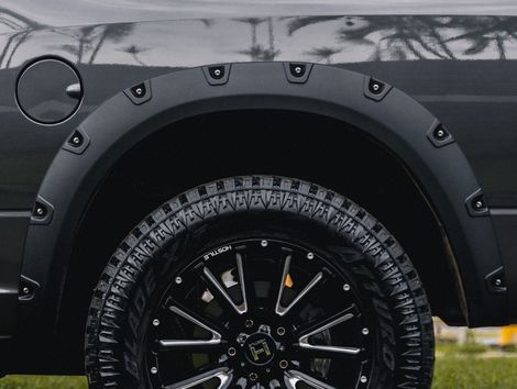 RAM CLASSIC LARAMIE NIGHT ED. 5.7 4X4 Aut.