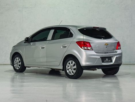 Chevrolet ONIX HATCH LT 1.0 8V FlexPower 5p Mec.