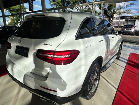 Mercedes GLC 250 Sport 4MATIC 2.0 TB 16V Aut.