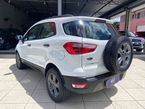 Ford EcoSport FREESTYLE 1.5 12V Flex 5p Aut.