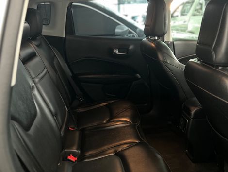 Jeep COMPASS LONGITUDE 2.0 4x4 Dies. 16V Aut.