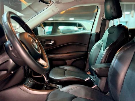 Jeep COMPASS LONGITUDE 2.0 4x2 Flex 16V Aut.