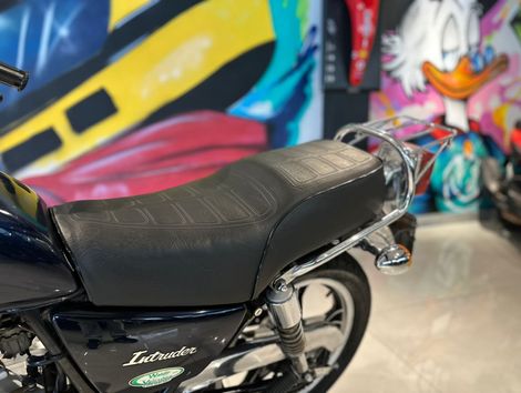 SUZUKI INTRUDER 125