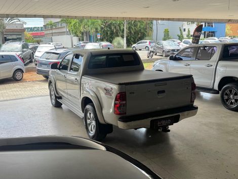 Toyota Hilux CD SRV D4-D 4x4 3.0 TDI Diesel Aut