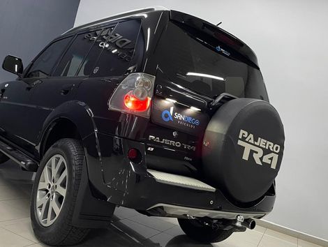 Mitsubishi Pajero TR4 2.0/ 2.0 Flex 16V 4x4 Aut.