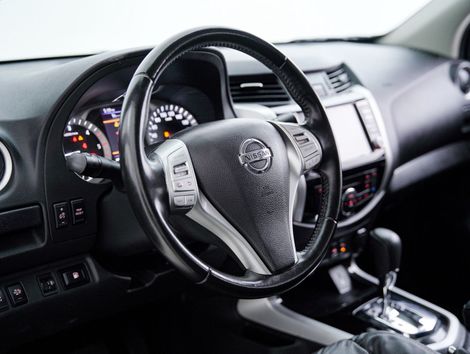 Nissan Frontier XE CD 4x4 2.3 Bi-TB Diesel Aut.