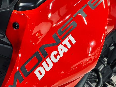 Ducati MONSTER 937cc