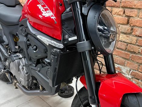 Ducati MONSTER 937cc