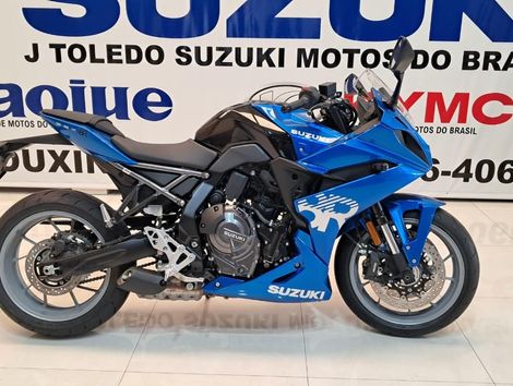 SUZUKI GSX-8R