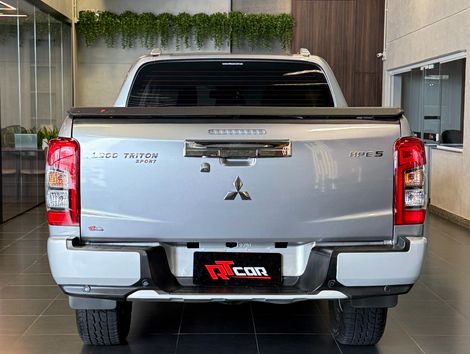 Mitsubishi L200 Triton Sport HPE-S 2.4 CD Dies. Aut