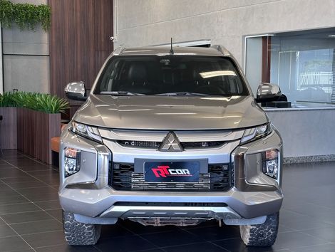 Mitsubishi L200 Triton Sport HPE-S 2.4 CD Dies. Aut