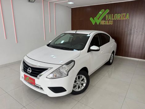 Nissan VERSA SV 1.6 16V FlexStart 4p Aut.