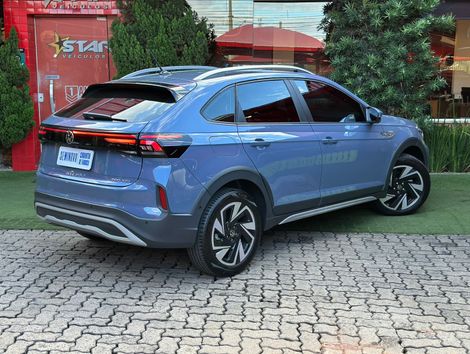 VolksWagen Nivus Highline 1.0 200 TSI Flex Aut.