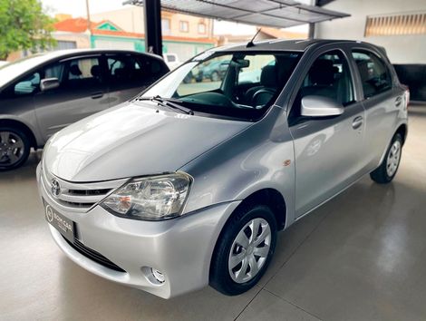 Toyota ETIOS X 1.3 Flex 16V 5p Mec.