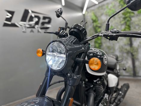 Royal Enfield Shotgun 650 Mid