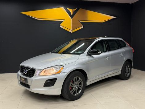 Volvo XC 60 2.0 T5  5p
