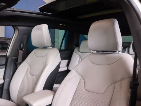 Jeep Commander Overl. TD380 2.0 4x4 Die. Aut.