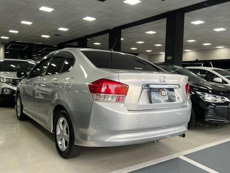 Honda CITY Sedan DX 1.5 Flex 16V Aut.