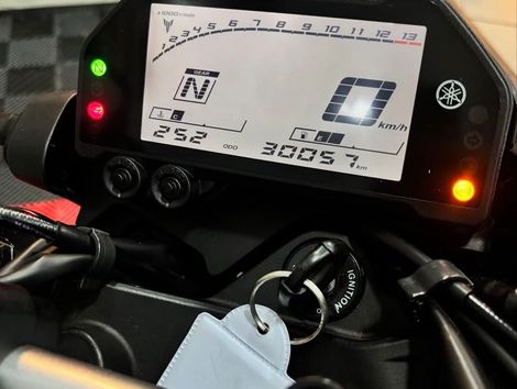 YAMAHA MT-03 321/ABS