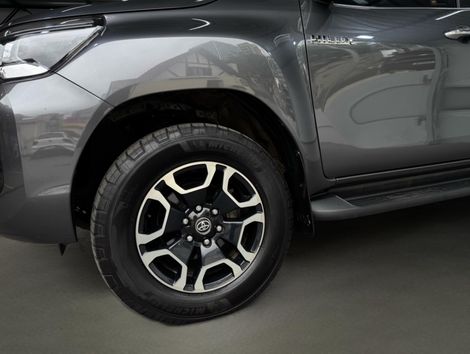 Toyota Hilux CD SRX 4x4 2.8 TDI 16V Diesel Aut.