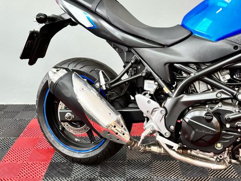 SUZUKI SV650