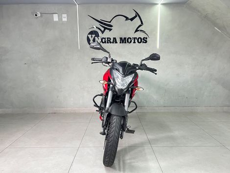BAJAJ DOMINAR 160