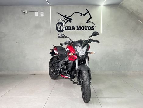 BAJAJ DOMINAR 160