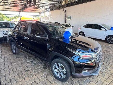 Fiat Strada Volcano 1.3 Flex 8V CD