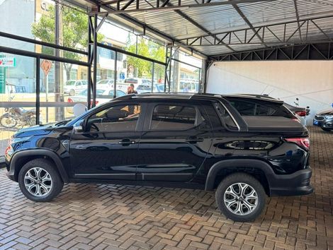 Fiat Strada Volcano 1.3 Flex 8V CD