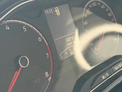 VolksWagen Polo Track 1.0 Flex 12V 5p