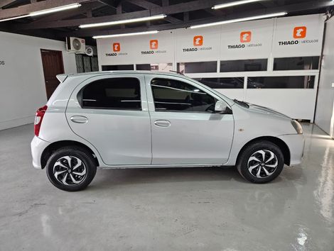 Toyota ETIOS X 1.3 Flex 16V 5p Aut.