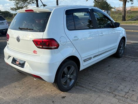 VolksWagen Fox Connect 1.6 Flex 8V 5p